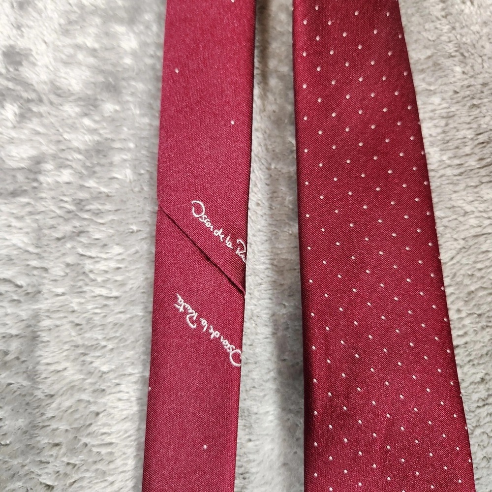 VTG Oscar De La Renta Mens Neck Tie Red Silver Patterned 56x3" Short Narrow - Picture 3 of 8